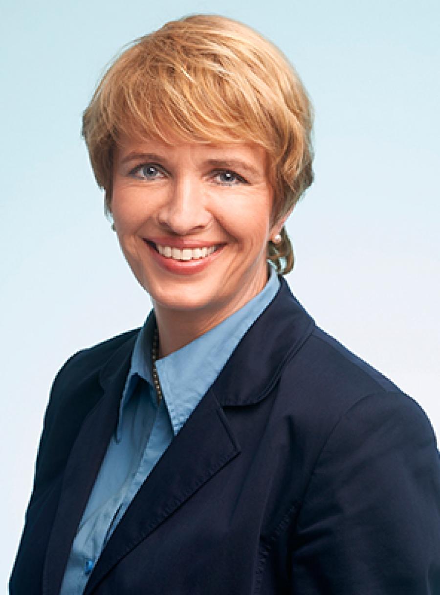 Dr. Martina Münch