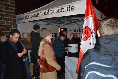 Niemand muss am 25.11. zur AfD gehen!