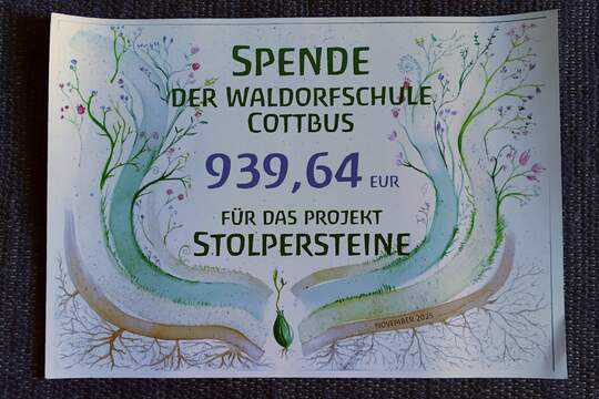 Die Waldorfschule Cottbus sammelt über 900 Euro für neue Stolpersteine!
