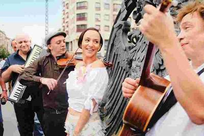 Sharon Brauner &amp; Karsten Troyke - Yiddish Jazz Chansons